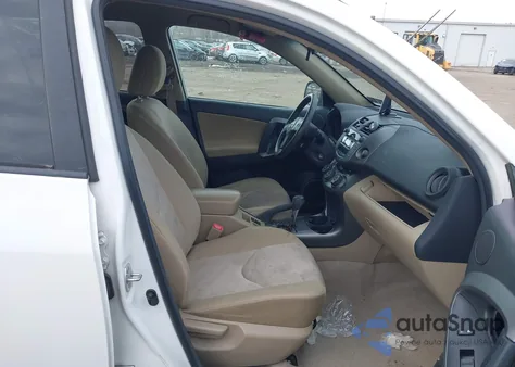 2011 Toyota Rav4 z USA, uszkodzony, nr VIN 2T3BF4DV9BW140521